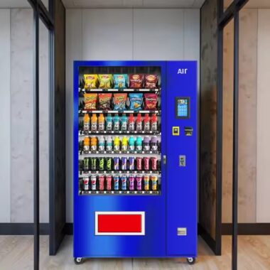 Vending machine for snacks in malls and train stations
