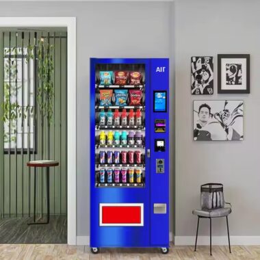 Vending machine for snacks in malls and train stations